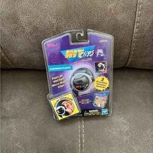 TIGER HIT CLIPS EARPHONE PLAYER